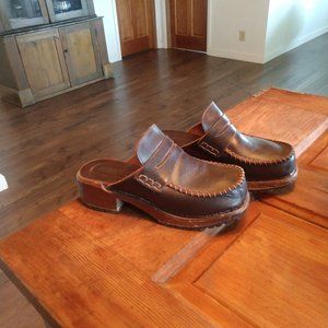 Vintage 90's J.Crew Clogs